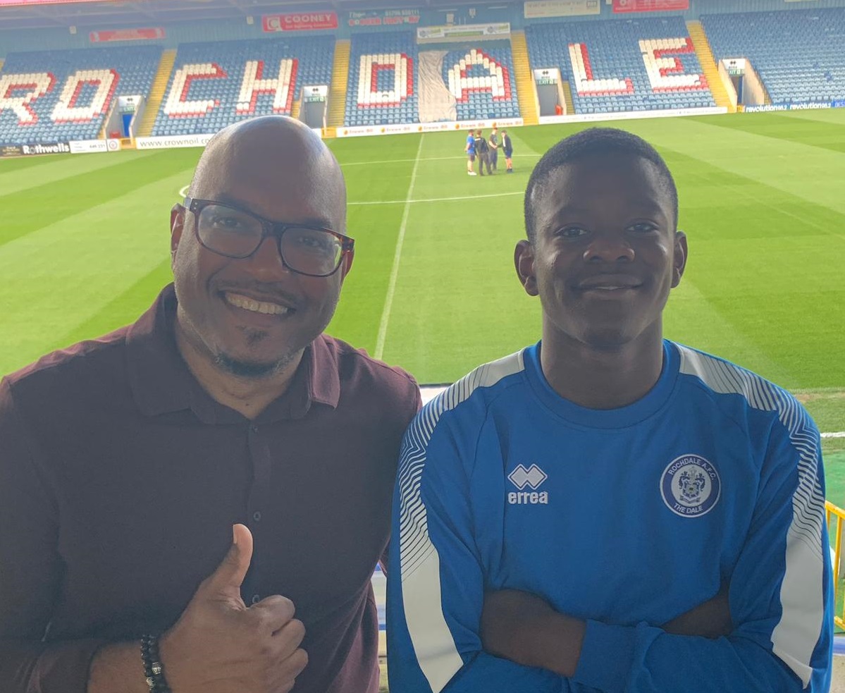 Kinetic Scholar Signs with Rochdale AFC